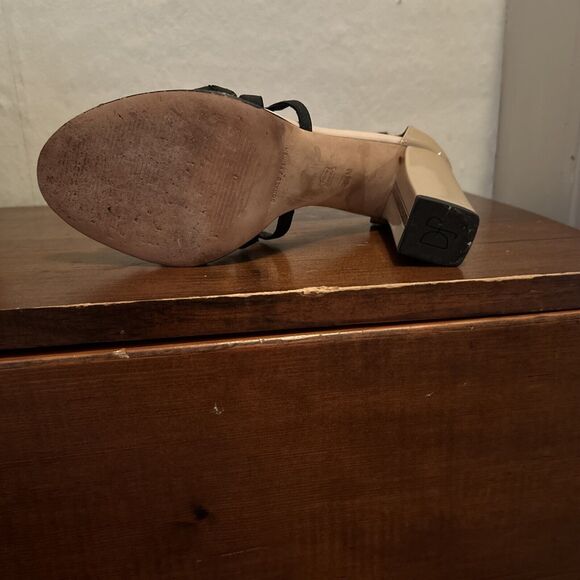 DONALD PLINER Black & Tan Sandals 4” Block Heel . Zip Back Sz 8.5 Formal Patent - Picture 6 of 8